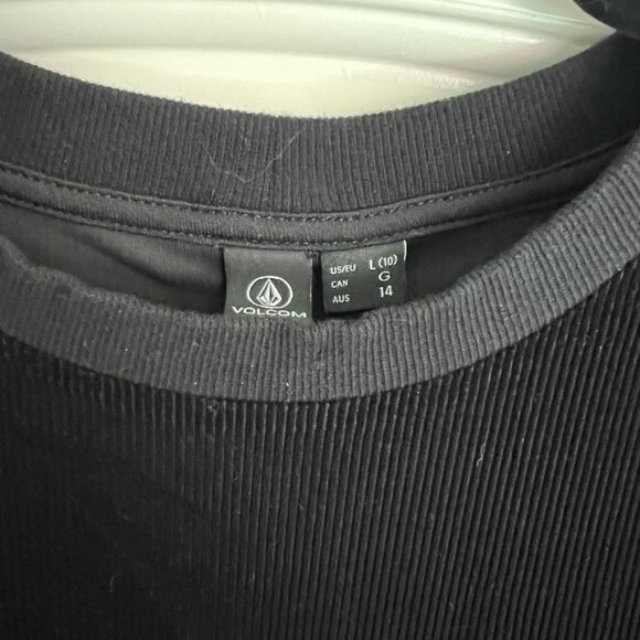 Volcom Velvet Set - Picture 6 of 10